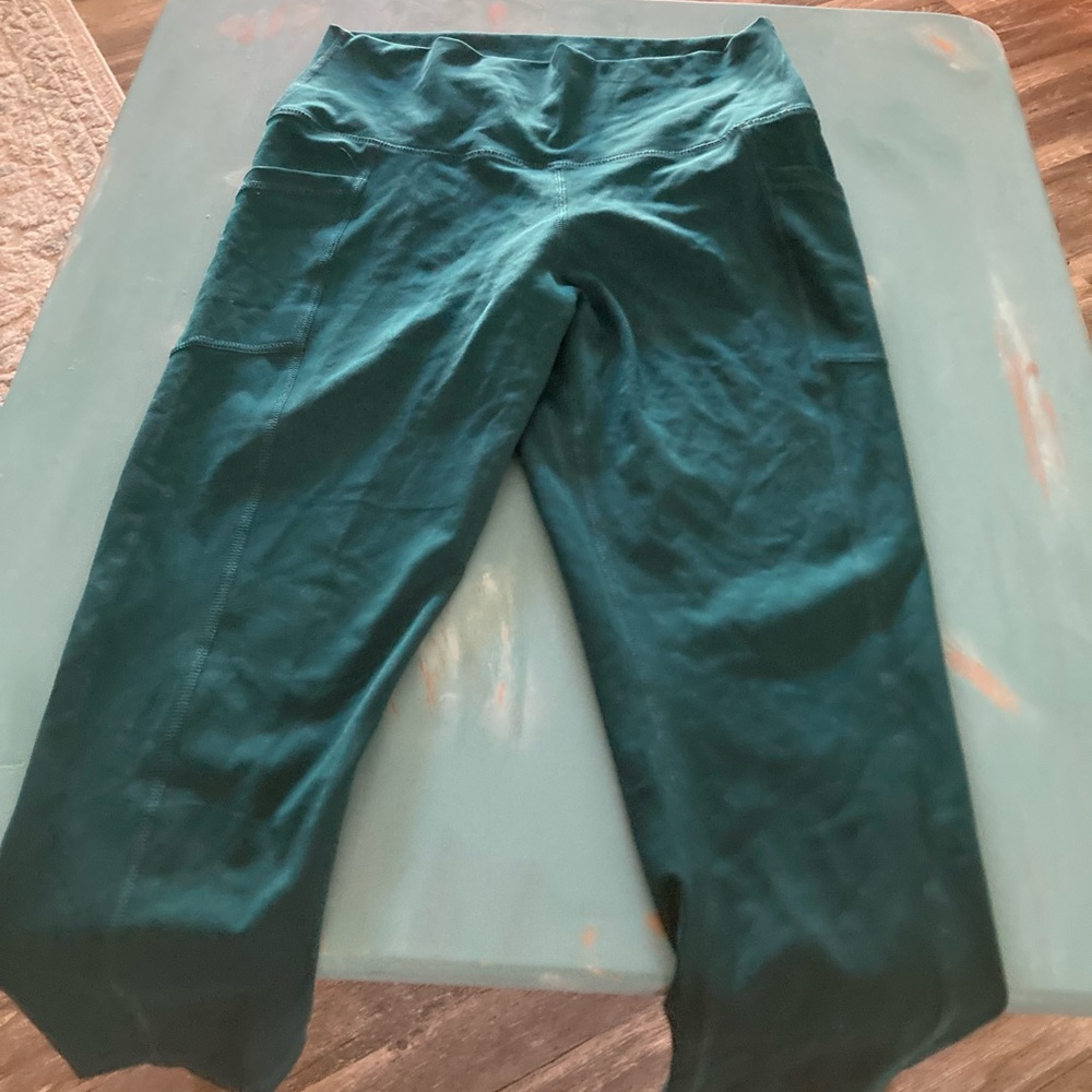Yogalicious yoga pants